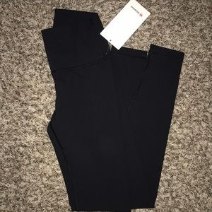 lululemon athletica Pants & Jumpsuits - Lululemon wunder under 28 luxtreme lululemon athletica Pants & Jumpsuits - Lululemon wunder under 28 luxtreme